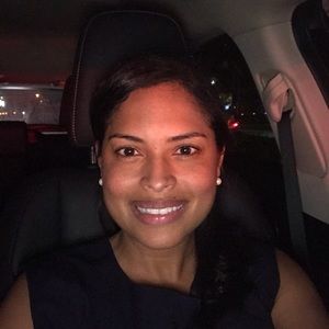 Meet your Posher, Ana